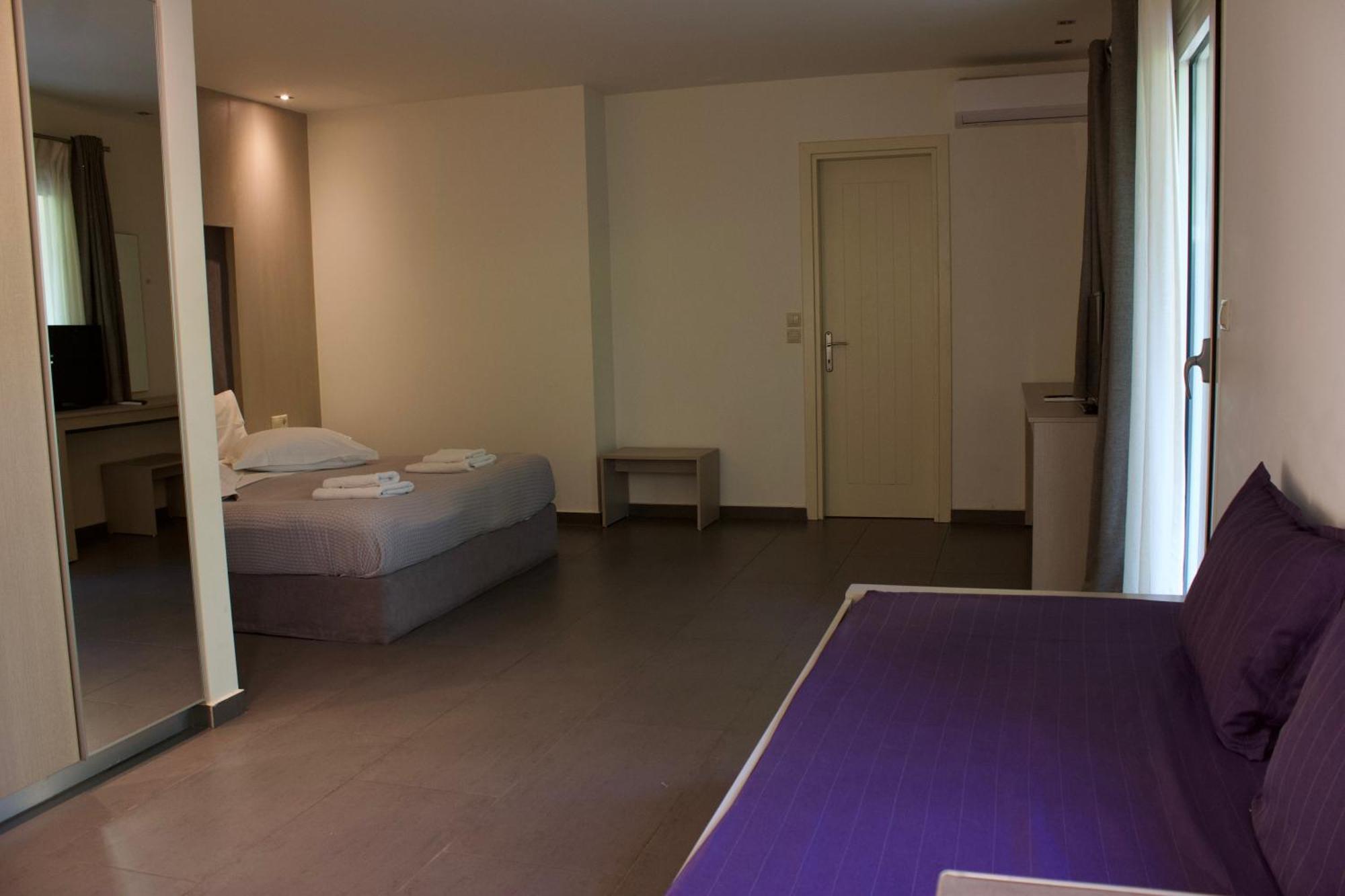 Makris Yialos Apartments Lassi  Exterior photo